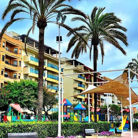 Semesterbostad Spectacular Beachfront Estepona